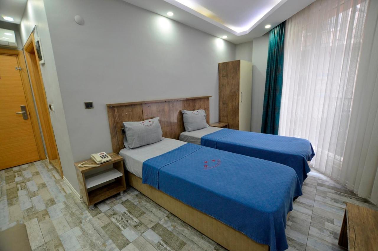 Tuem Palace Otel Bandırma Exteriör bild